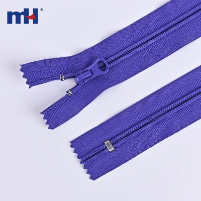 #4 Nylon Zipper Supplier